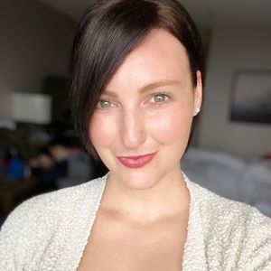 Meet your Posher, Jana